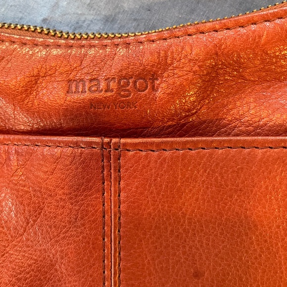 Margot Chesnut Brown Leather Crossbody Shoulder Bag - Picture 2 of 9